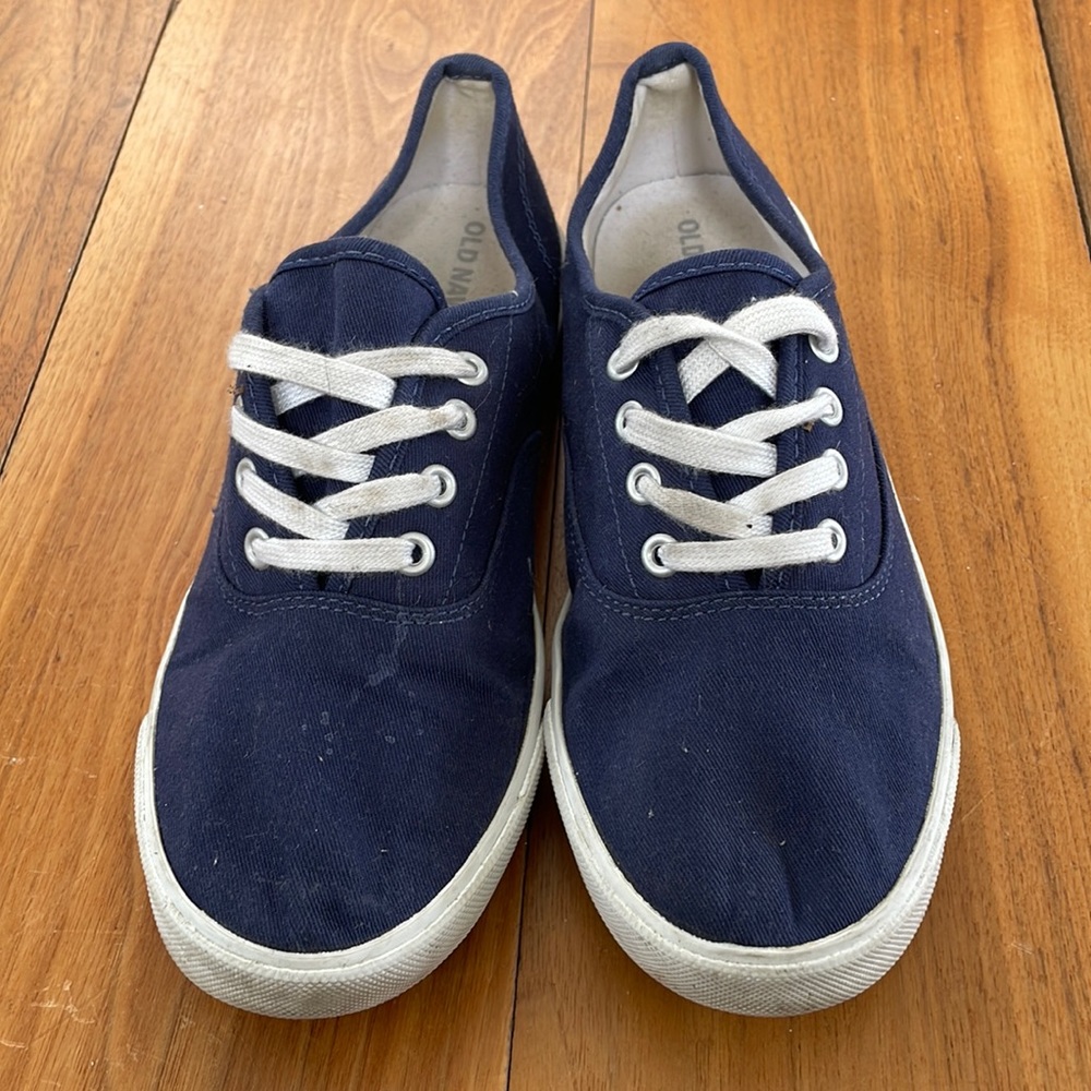 Navy blue Old Navy Sneakers